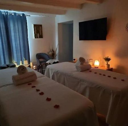 Majord'Home Spa 4*-L'élégance-Balnéo Vieille Ville Annecy Extérieur photo